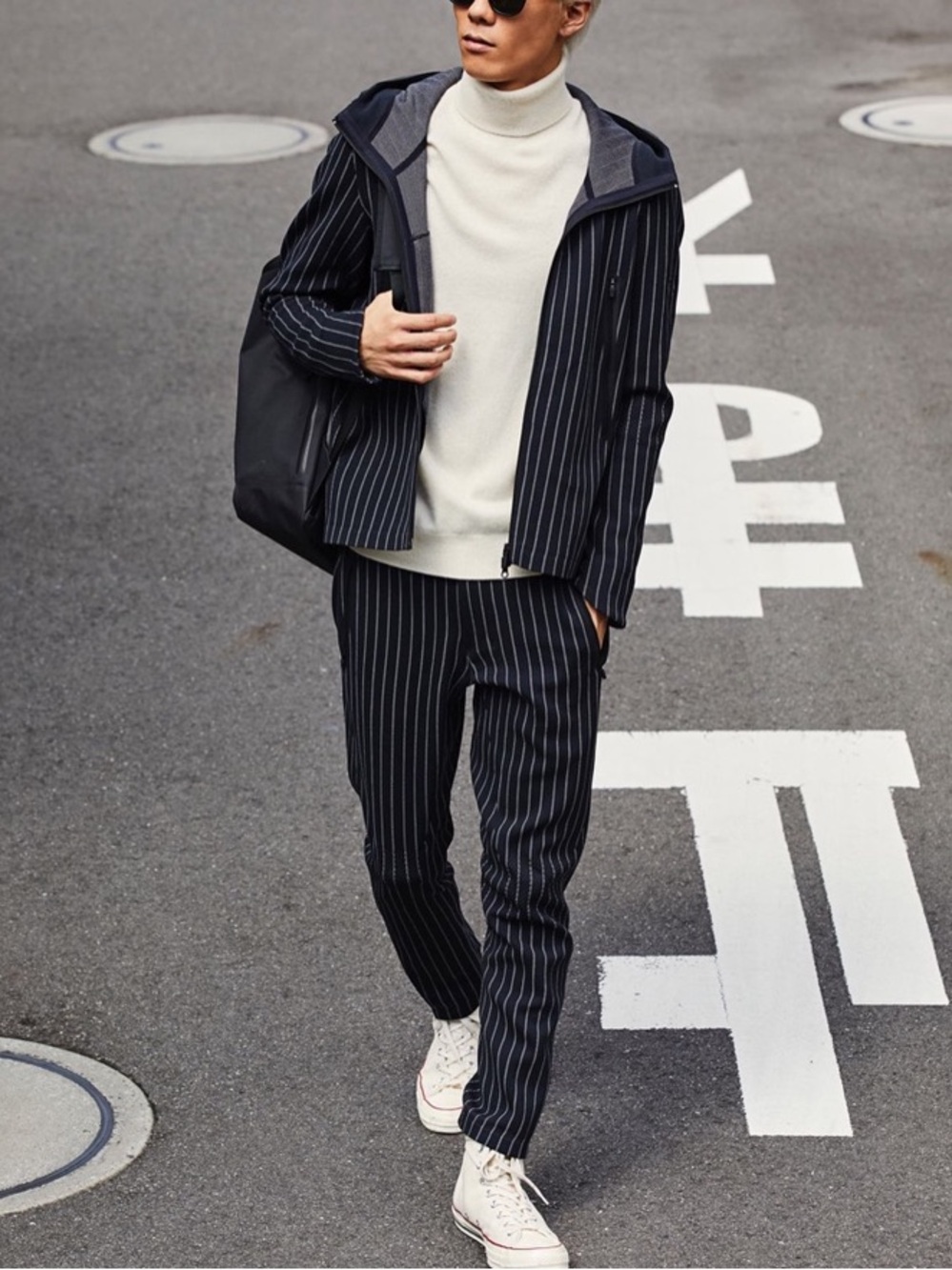 Todd Snyder Navy Pinstripe Men’s Pants